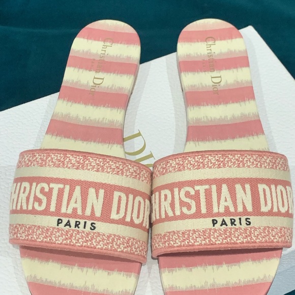 SOLD- Dior Dway Slides Size 42 - Picture 4 of 5